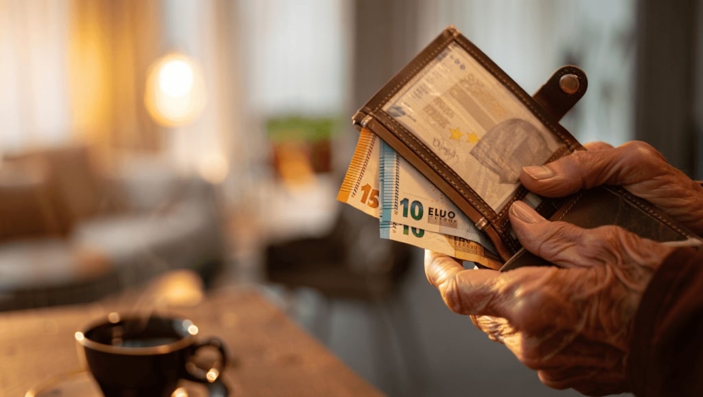 El Gobierno aumentará en más de un 11% las pensiones mínimas y no contributivas en 2026