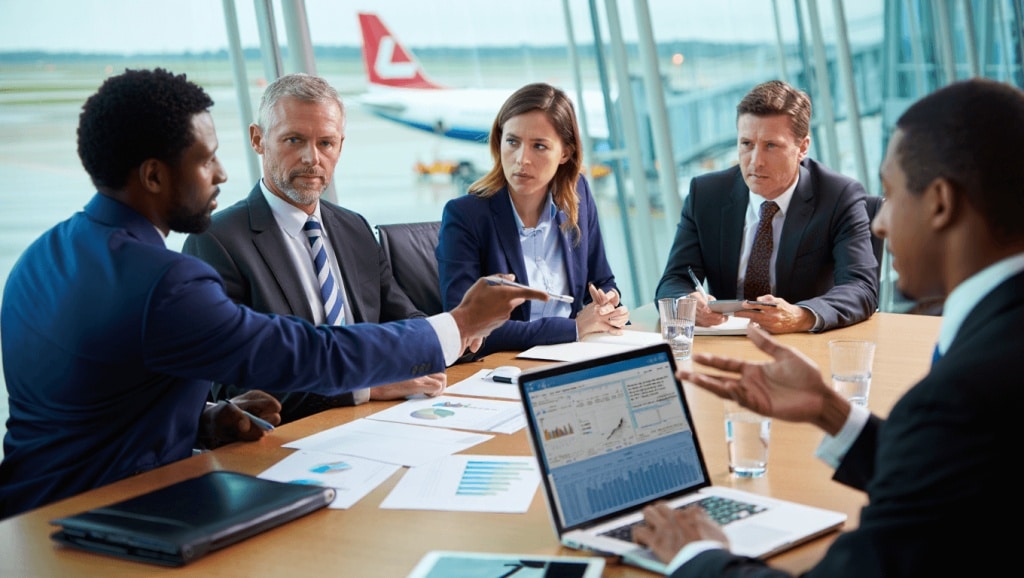 Aena se prepara para una histórica inversión de 13.000 millones en aeropuertos en medio de tensiones tarifarias