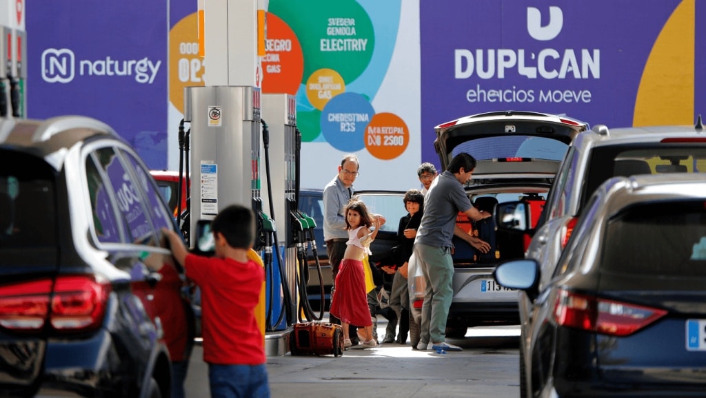 Moeve y Naturgy duplican beneficios en combustible, gas y luz para Semana Santa